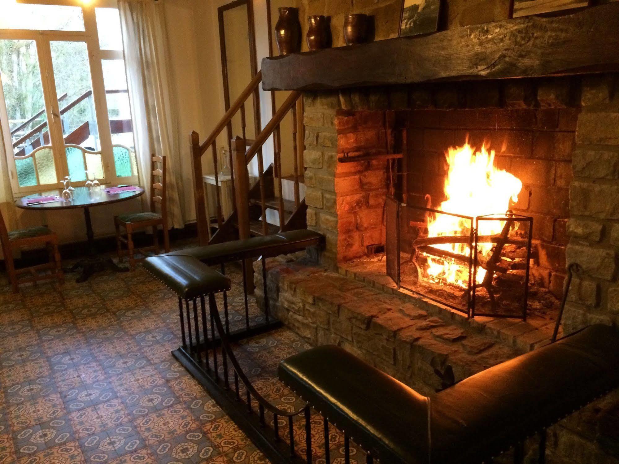 Auberge Du Moulin D'Audenfort Audrehem Esterno foto
